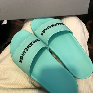 Balenciaga Pool Slide size 38